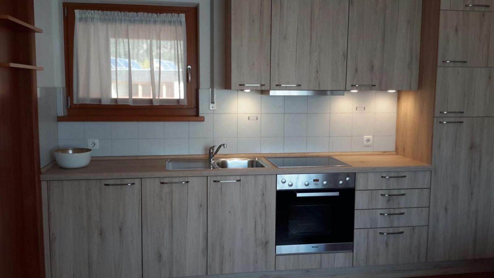 Alping Apartments Brunico Eksteriør billede